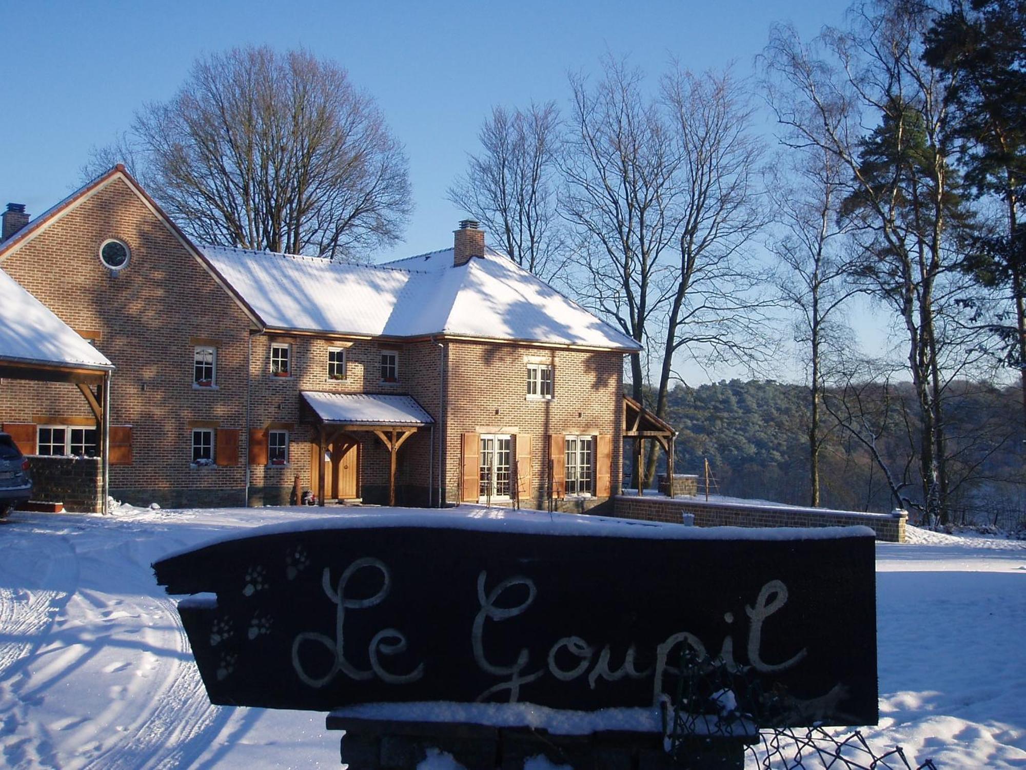 Le Goupil Hotell Wavre Eksteriør bilde